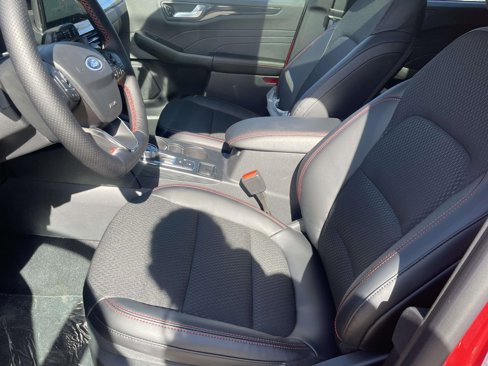 New 2026 Ford Escape ST-Line image 10