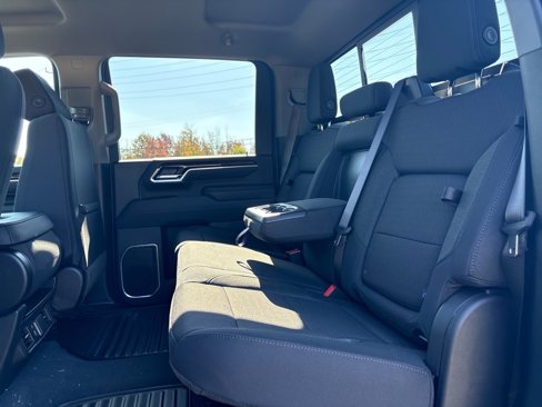 New 2026 GMC Sierra 2500 SLE w/ SLE Value Package; image 18