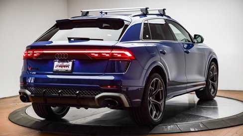 New 2025 Audi RS Q8 performance image 15