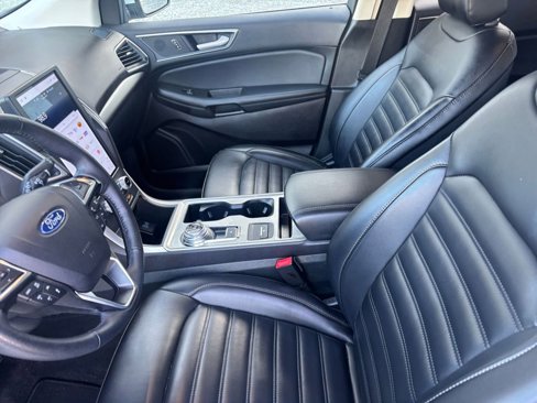 Used 2024 Ford Edge SEL image 31