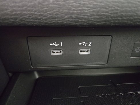New 2025 Mitsubishi Outlander SE image 27