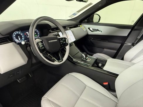 New 2026 Land Rover Range Rover Velar Dynamic SE image 5