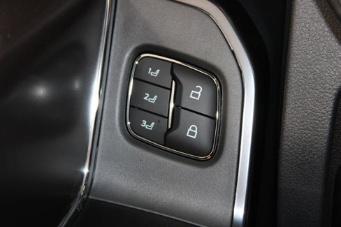 New 2026 Ford F250 Platinum image 45