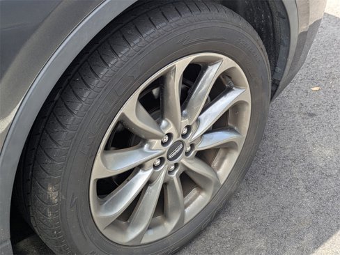 Used 2020 Lincoln Corsair FWD w/ Premium Package image 8