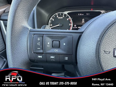 Used 2021 Nissan Rogue SV image 25