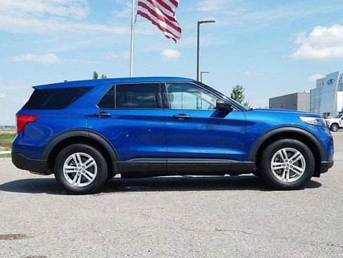Used 2022 Ford Explorer 4WD w/ Class IV Trailer Tow Package image 6