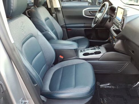 Used 2022 Ford Bronco Sport Outer Banks w/ Tech Package image 24