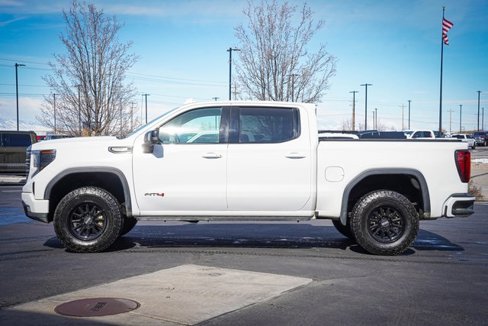 Used 2023 GMC Sierra 1500 AT4 w/ Technology Package image 13