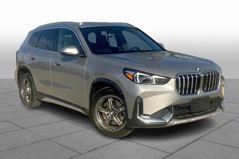 Used 2025 BMW X1 xDrive28i image 2