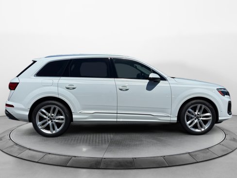 New 2025 Audi Q7 3.0T Premium Plus image 8