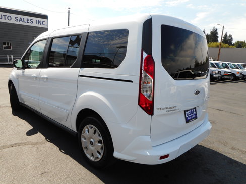 Used 2016 Ford Transit Connect XLT image 9
