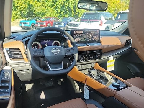 New 2026 Nissan Rogue Platinum image 11