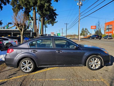Used 2013 Subaru Legacy 2.5i Limited image 7