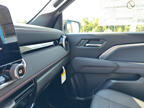 New 2026 Chevrolet Colorado Z71 w/ Technology Package image 19