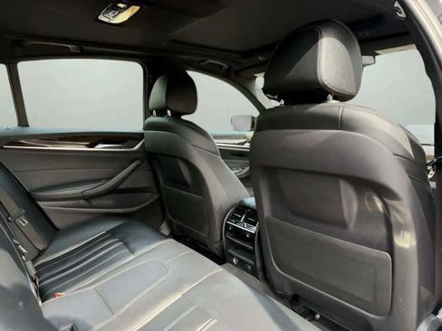 Used 2019 BMW 540i xDrive w/ M Sport Package image 26
