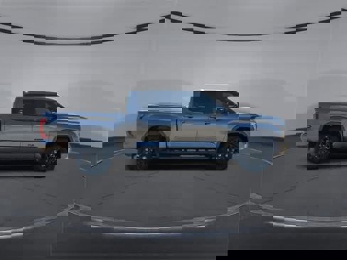 Used 2025 Toyota Tundra Limited image 9