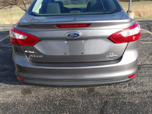 Used 2014 Ford Focus SE image 32