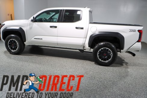 Used 2024 Toyota Tacoma TRD Off-Road image 10