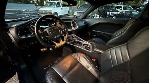 Used 2016 Dodge Challenger SRT Hellcat image 13