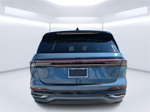 Used 2025 Lincoln Nautilus Black Label image 4