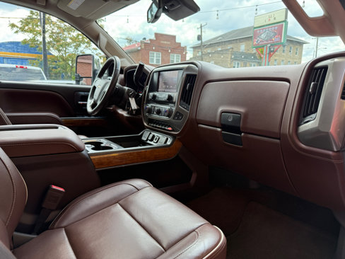 Used 2015 Chevrolet Silverado 2500 High Country w/ Duramax Plus Package image 22