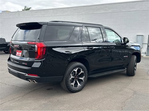 New 2025 GMC Yukon AT4 w/ Premium Trailering Package image 11