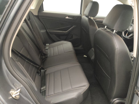 Used 2024 Volkswagen Jetta SE image 19