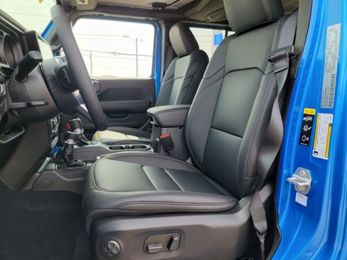 New 2025 Jeep Wrangler Sahara image 14