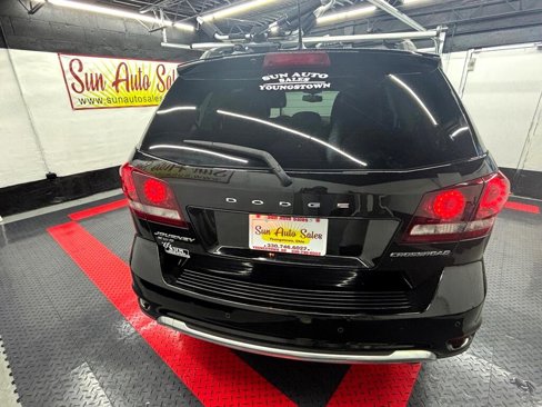 Used 2015 Dodge Journey Crossroad w/ Flexible Seating Group image 16