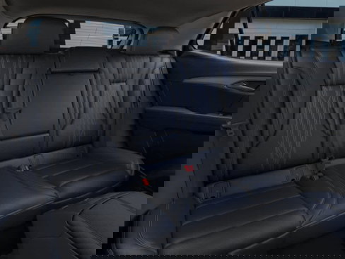 New 2025 Buick Envision Avenir image 17