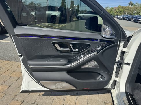 Used 2022 Mercedes-Benz Maybach S 680 4MATIC image 14