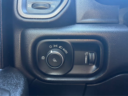 Used 2022 RAM 2500 Tradesman image 16