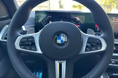 New 2026 BMW X7 M60i image 22