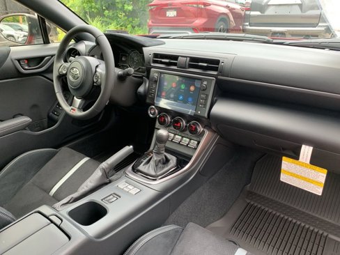 New 2025 Toyota GR86 Premium image 15