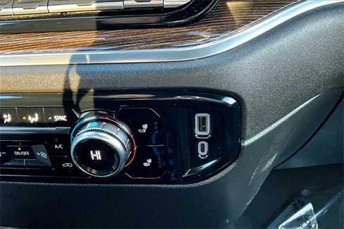 Used 2023 GMC Sierra 1500 SLE image 22