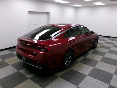 Used 2021 Kia K5 LXS image 12