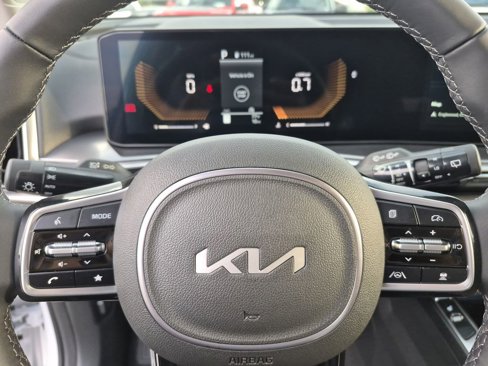 New 2025 Kia Sorento S image 19