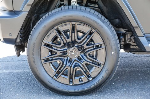 New 2025 Mercedes-Benz G 580 w/ EQ Technology image 9