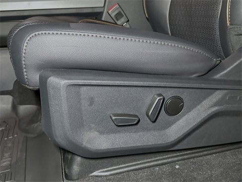 New 2026 Ford F250 Lariat image 13