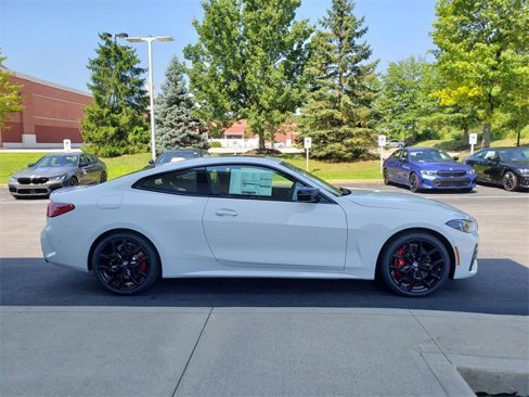 New 2026 BMW 440i xDrive Coupe w/ Parking Assistance Package image 4