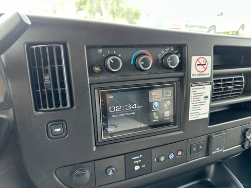 Used 2024 Chevrolet Express 2500 w/ Driver Convenience Package image 18