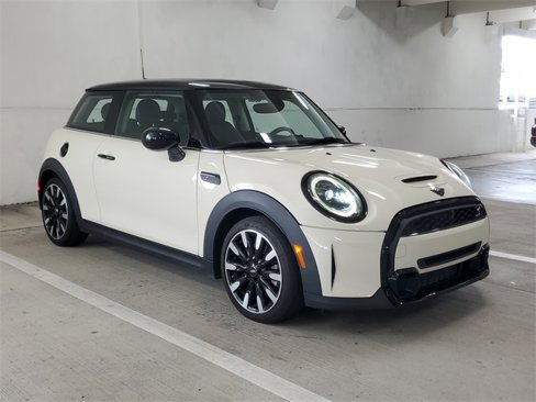 Certified 2023 MINI Cooper S image 3