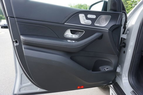 Certified 2025 Mercedes-Benz GLS 450 4MATIC image 69