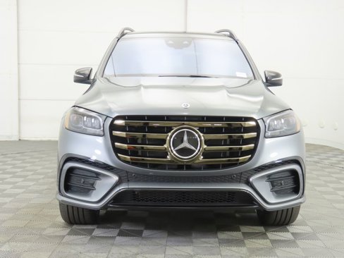 New 2026 Mercedes-Benz GLS 580 4MATIC image 2