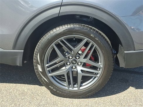 Used 2025 Ford Explorer ST w/ Sun And Sound Package image 8