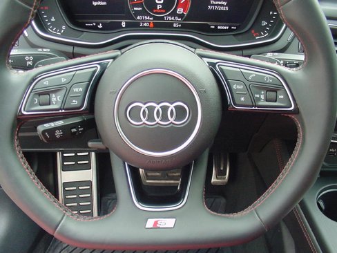 Used 2019 Audi S4 Prestige image 17