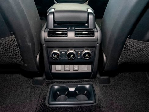 New 2025 Land Rover Defender 130 X-Dynamic SE image 53