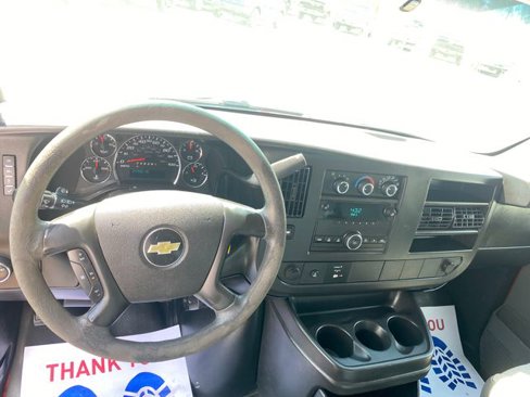 Used 2014 Chevrolet Express 3500 Extended image 20