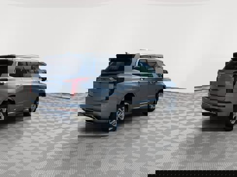 New 2025 Cadillac XT6 Luxury image 43