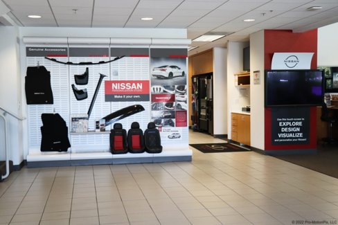 Used 2023 Nissan Rogue SV image 13